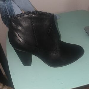 BAMBOO Black Ankle Booties